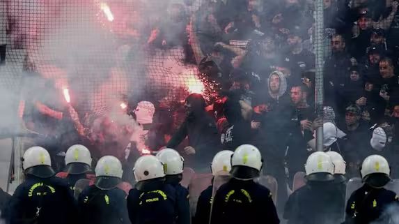 Massive Brawl Breaks Out Between AEK Athens And Dinamo Zagreb Fans