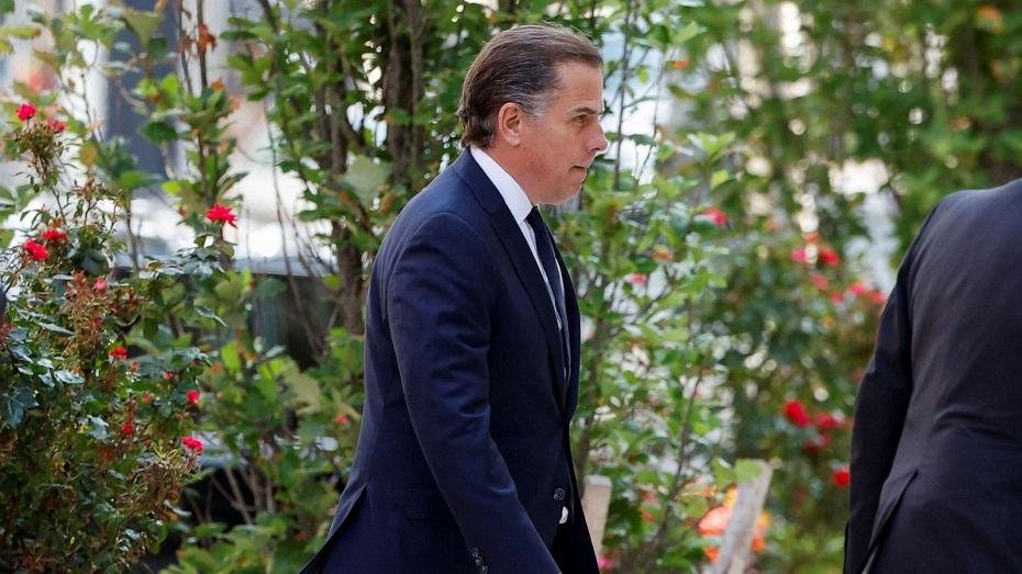 Court goes into second recess after Hunter Biden plea deal seems to unravel