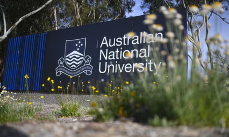 Stabbing at Australian University Campus 3 Injured