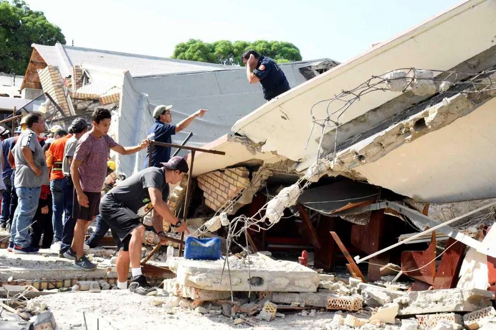 Church Roof Collapses in Mexico 11 Killed