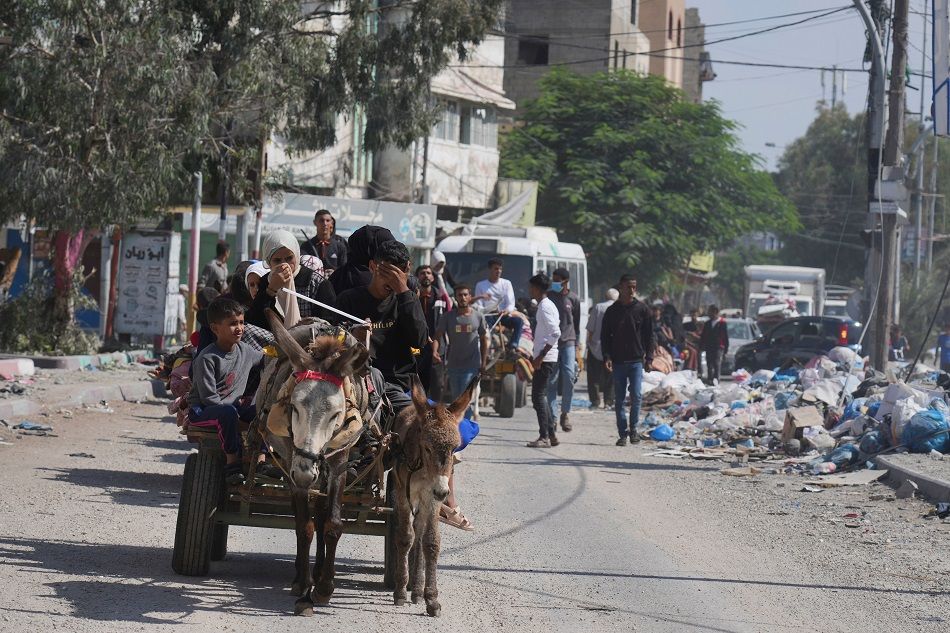 Streets ‘reek of blood’ Gazans run out of time after Israel’s evacuation deadline