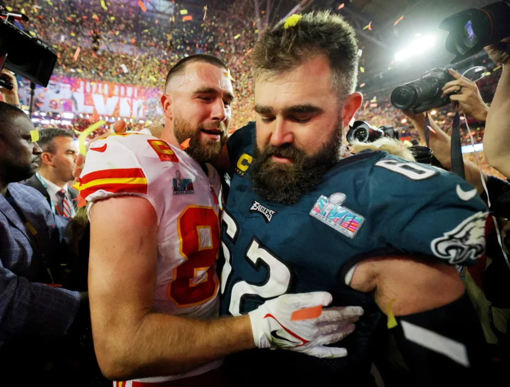 240116092538-01-travis-jason-kelce-super-bowl-2023