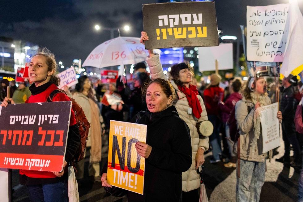 Anti-government protests in Israel draw thousands as frustrations grow over hostage crisis