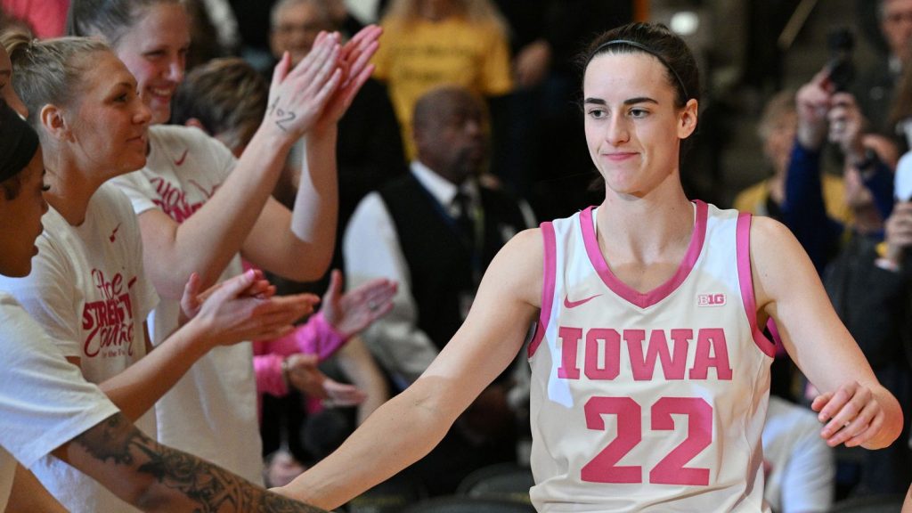 Iowa’s Caitlin Clark ready to enjoy her final college games with ‘the weight of the world off my shoulders’