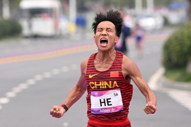 Chinese runner’s win invites suspicion after rivals appear to step aside