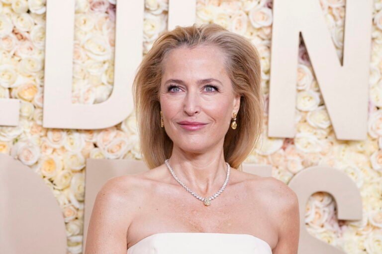 Why Gillian Anderson and this dress shocked the red carpet at the Golden Globes