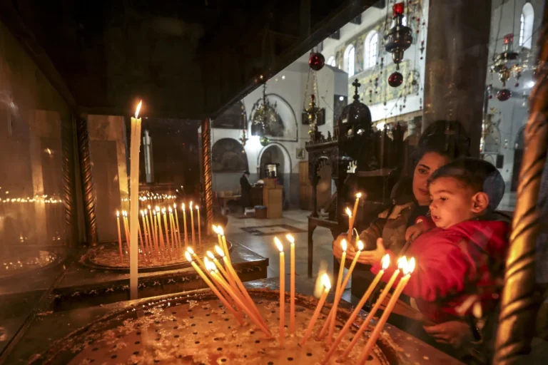 Christians in Middle East celebrate Christmas under the shadow of instability and war