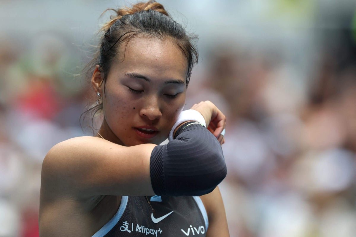 Australian Open Last year’s finalist Zheng Qinwen stunned in biggest upset so far