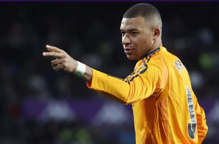 Kylian Mbappé scores his first hat-trick for Real Madrid