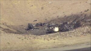 2 dead after 2 small planes collide midair in Arizona, officials say