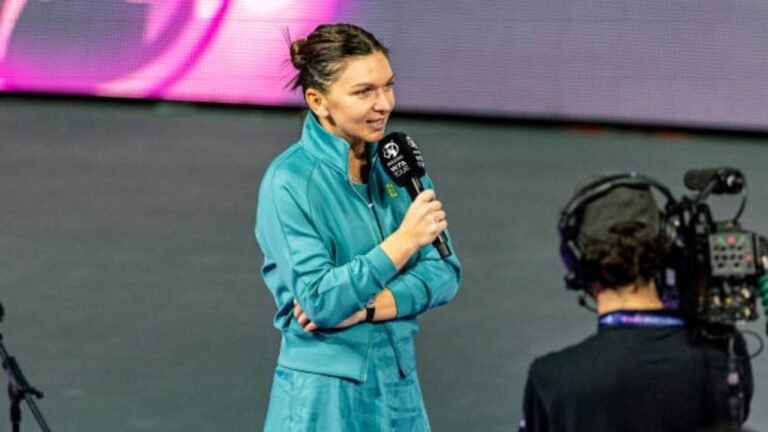 Former world No. 1 Simona Halep retires from tennis with emotional speech