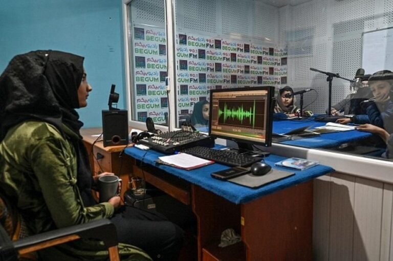 Taliban raids and suspends Afghanistan’s only women’s radio station