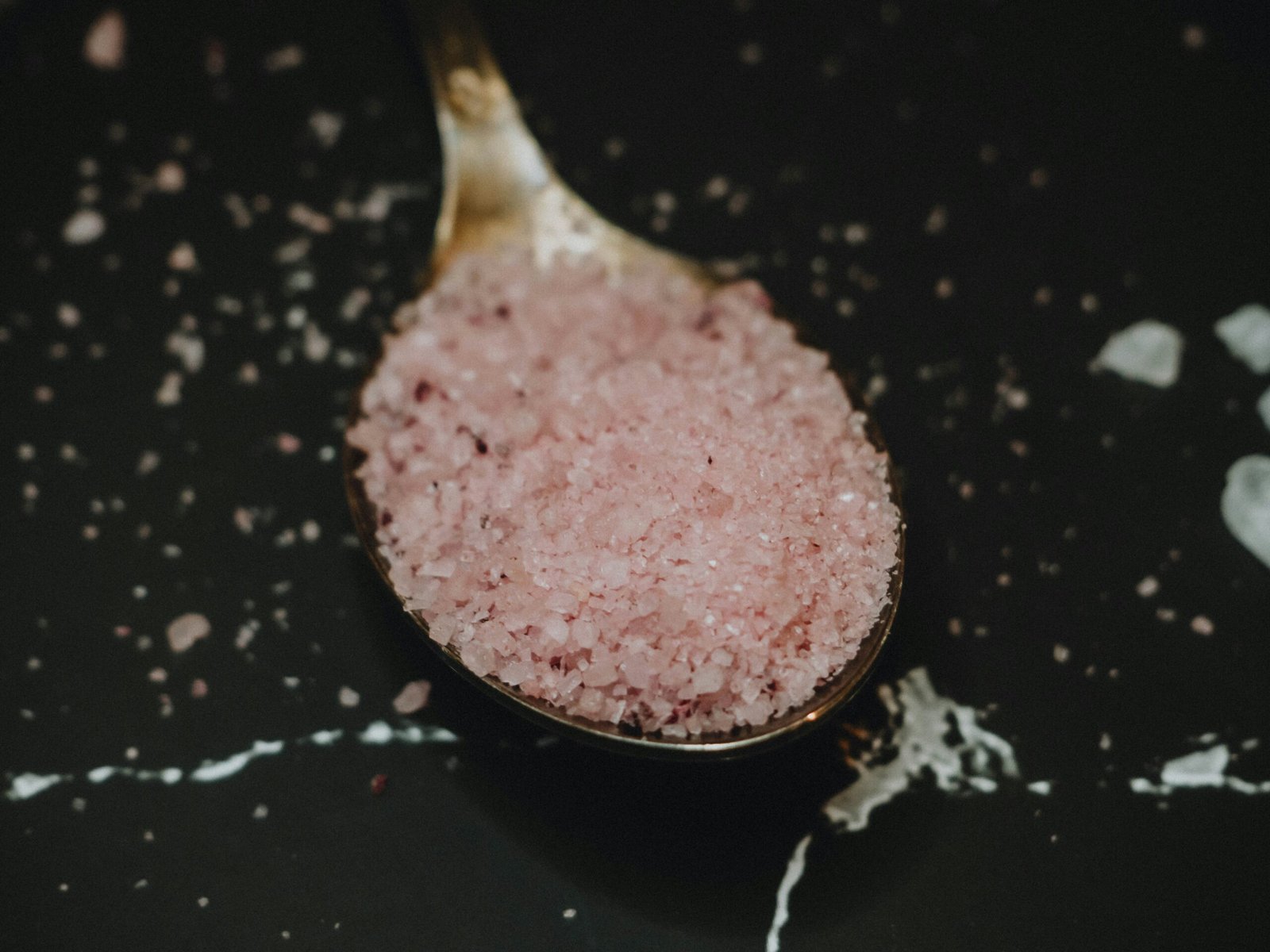 Pink Salt Trick for Weight Loss: Himalayan Pink Salt Benefits and Recipes